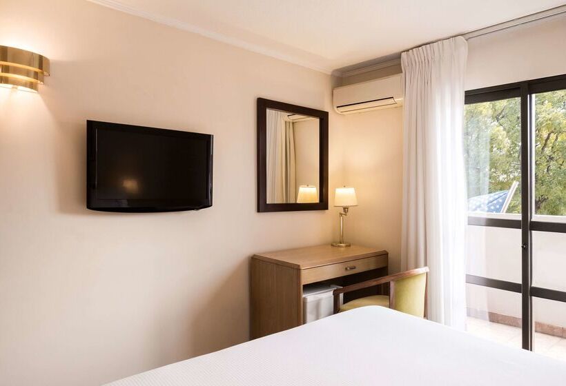 هتل Alfa Suites   Montevideo