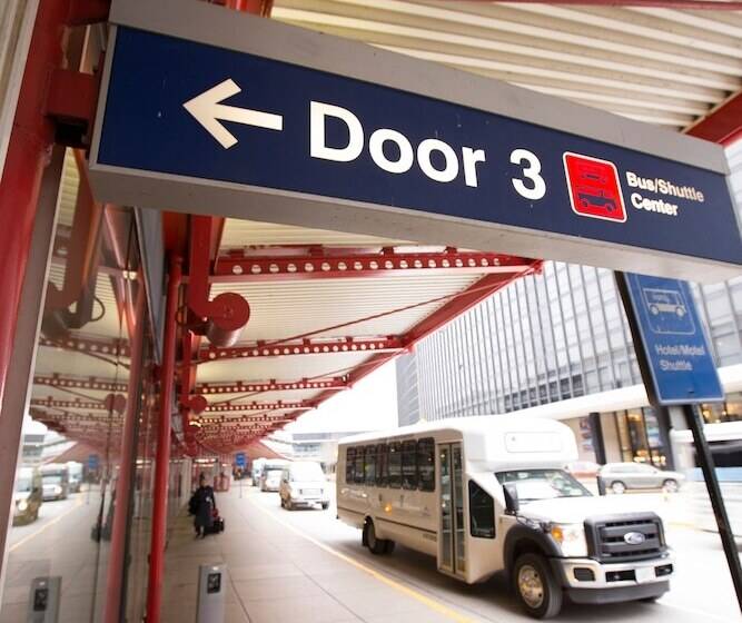 هتل Doubletree By Hilton Chicago O Hare Airport  Rosemont