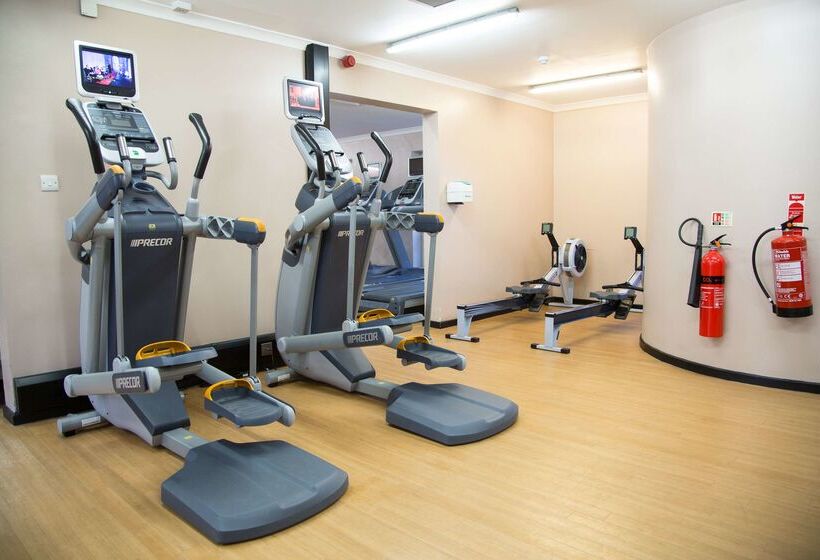 هتل Doubletree By Hilton  London  Docklands Riverside