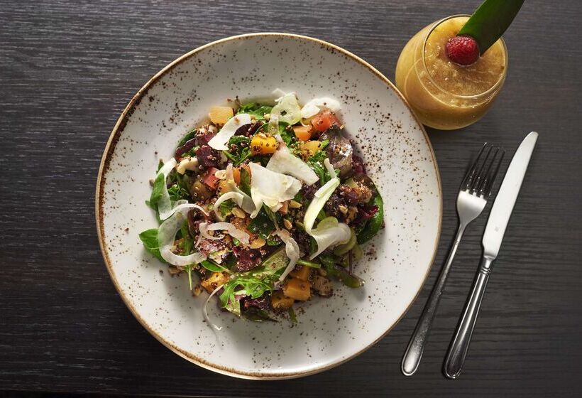 هتل Doubletree By Hilton  London  Docklands Riverside