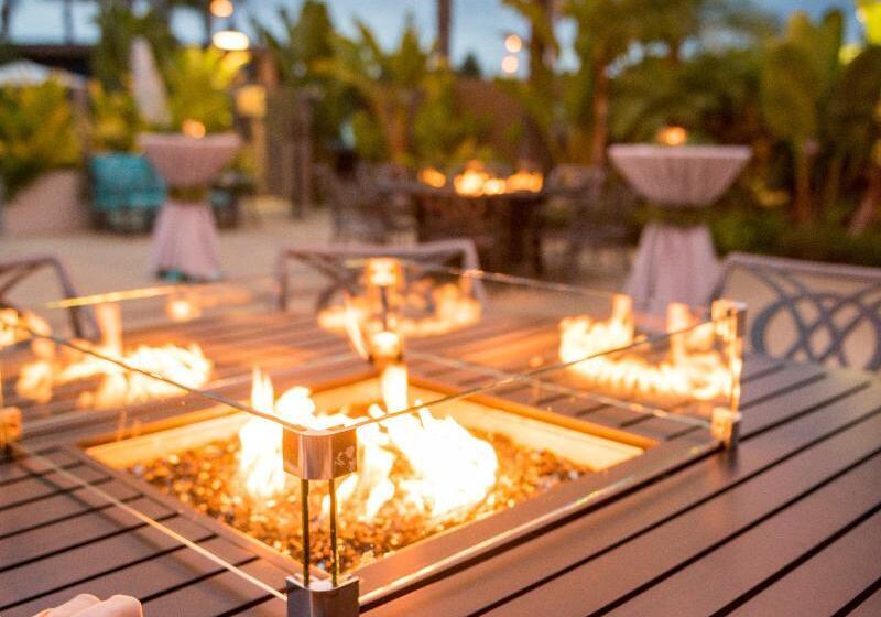 هتل Holiday Inn San Diego Bayside, An Ihg