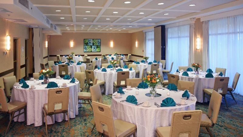 هتل Holiday Inn San Diego Bayside, An Ihg