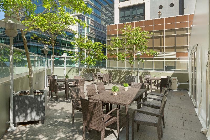 هتل Rydges World Square