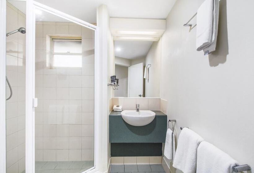 استراحتگاه Mantra French Quarter Noosa