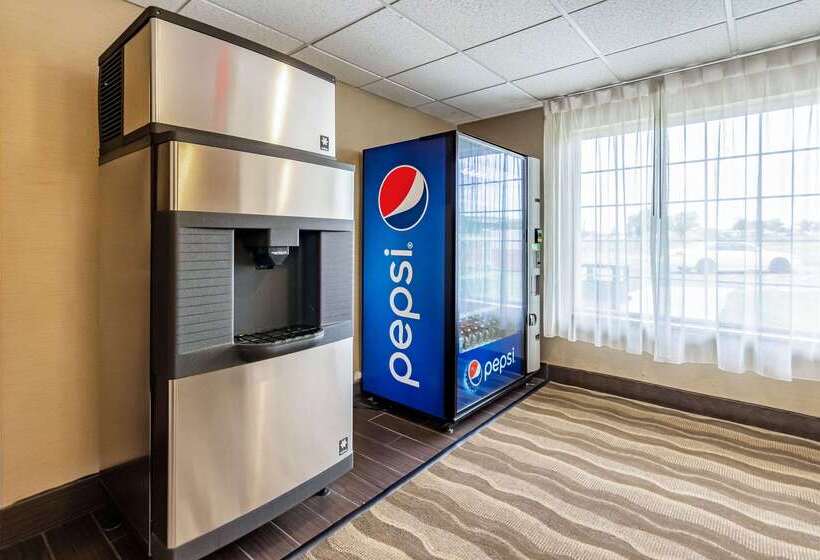 בית מלון כפרי Comfort Inn & Suites Gillette Near Campbell Medical Center