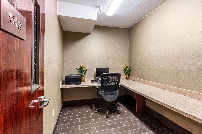 בית מלון כפרי Comfort Inn & Suites Gillette Near Campbell Medical Center