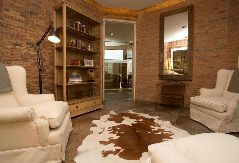 فندق Costaustralis