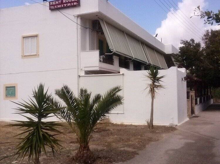 فندق Dimitris Villa