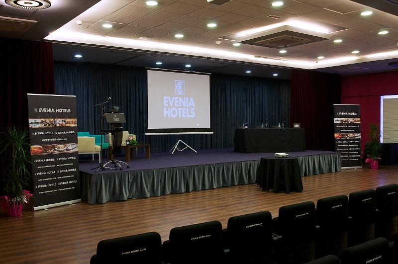هتل Evenia Olympic Suites
