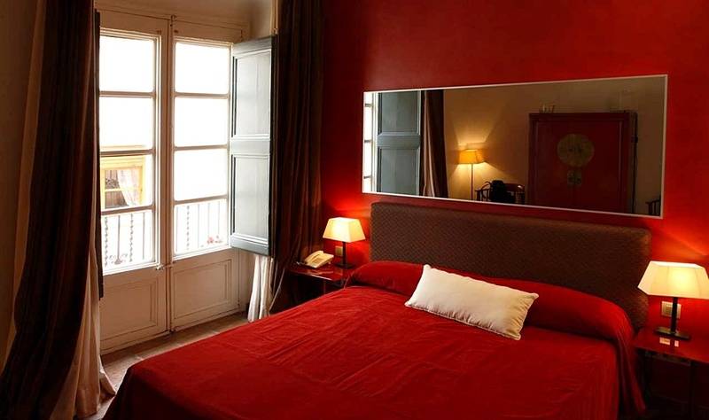 ホテル Gran Claustre Restaurant & Spa