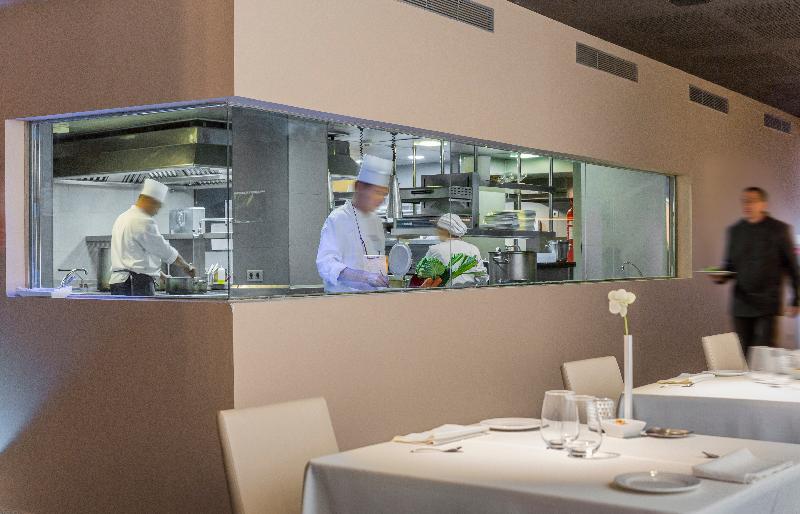 هتل Gran Claustre Restaurant & Spa