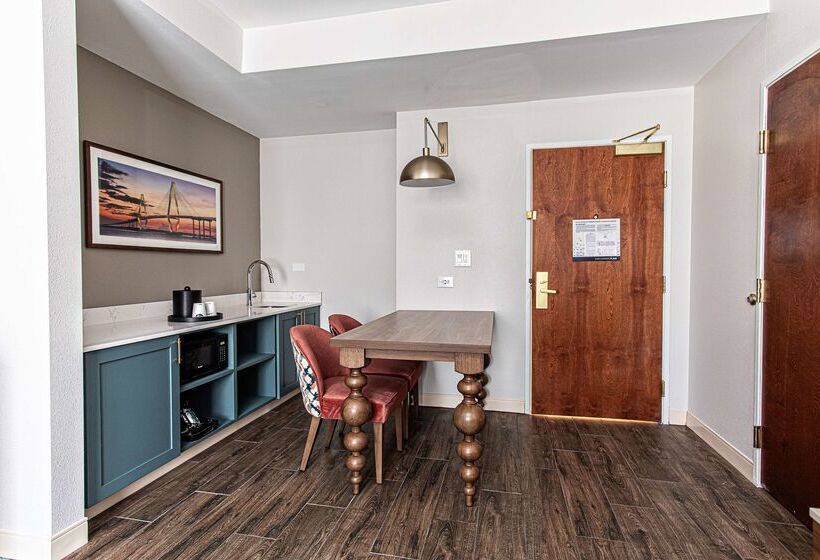 هتل Hampton Inn & Suites Charleston/west Ashley