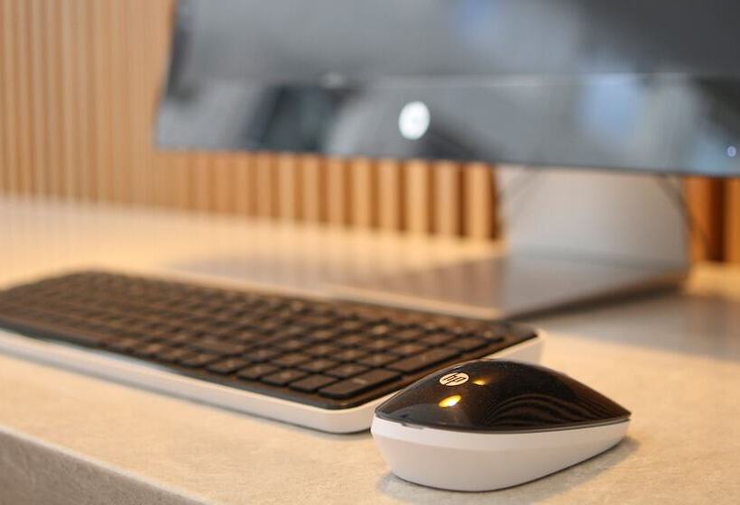 هتل Holiday Inn Perth City Centre, An Ihg