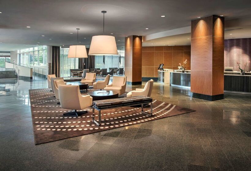 فندق Hyatt Regency Pittsburgh International Airport