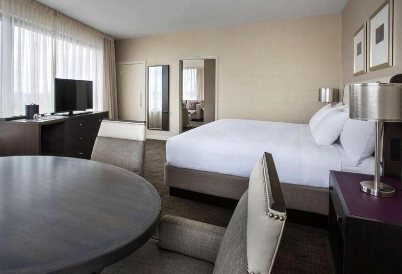 فندق Hyatt Regency Pittsburgh International Airport