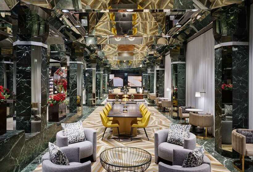 هتل Millennium Hilton New York One Un Plaza