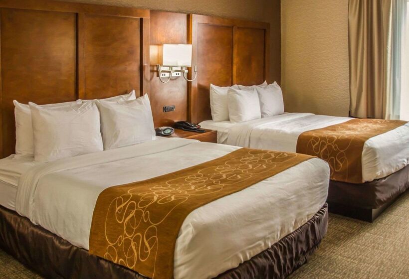 Отель Quality Suites Nyc Gateway