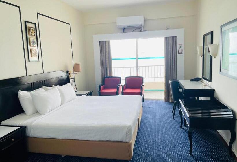 فندق Rainbow Paradise Beach Resort