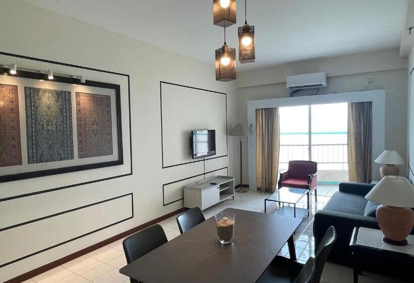 酒店 Rainbow Paradise Beach Resort