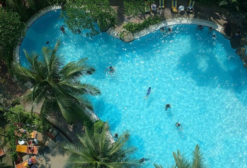 فندق Rainbow Paradise Beach Resort