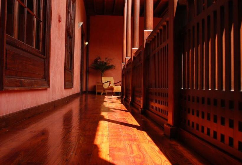 בית מלון כפרי San Roque