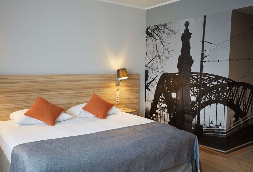 هتل Scandic Wrocław