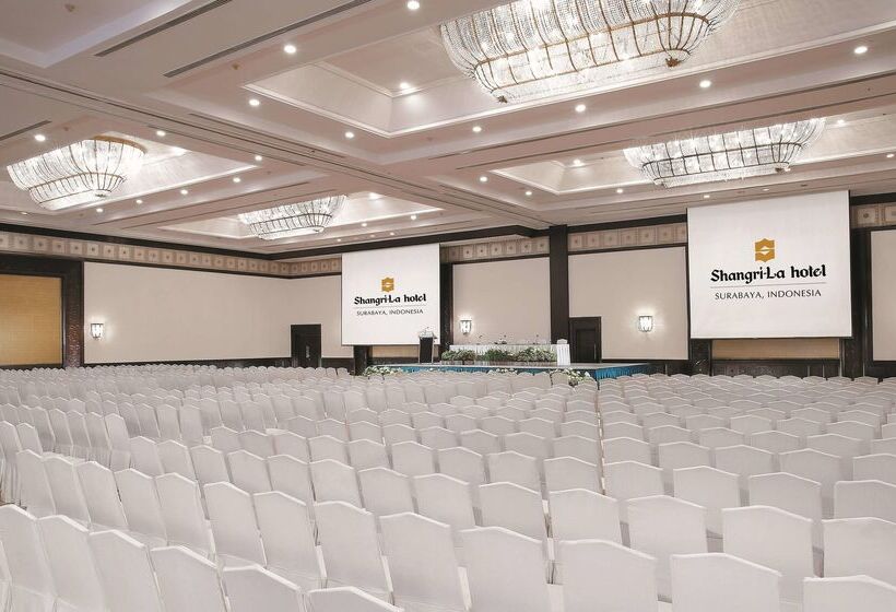 هتل Shangrila Surabaya