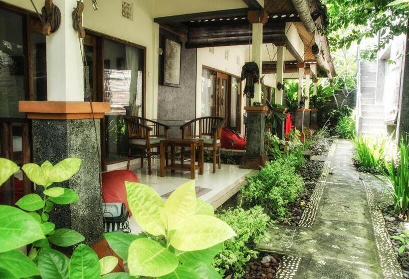 펜션 La Bila Dive Resort Amed