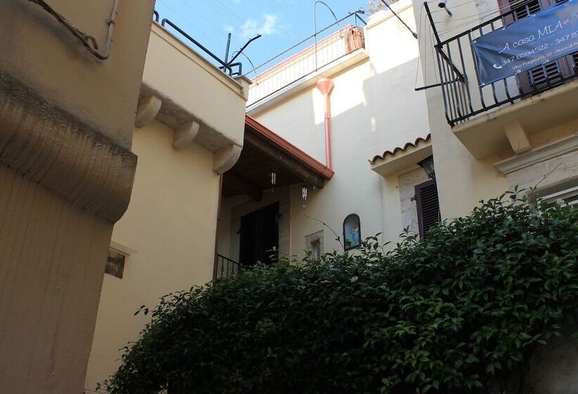 تختخواب و صبحانه A Casa Mia