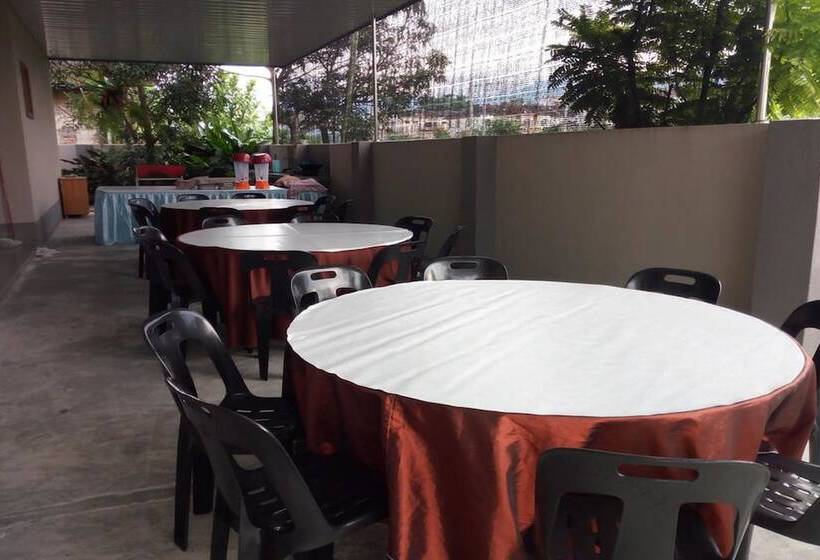 هتل Arrayyan Guesthouse & Homestay