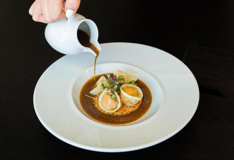 هتل Catalonia Donosti