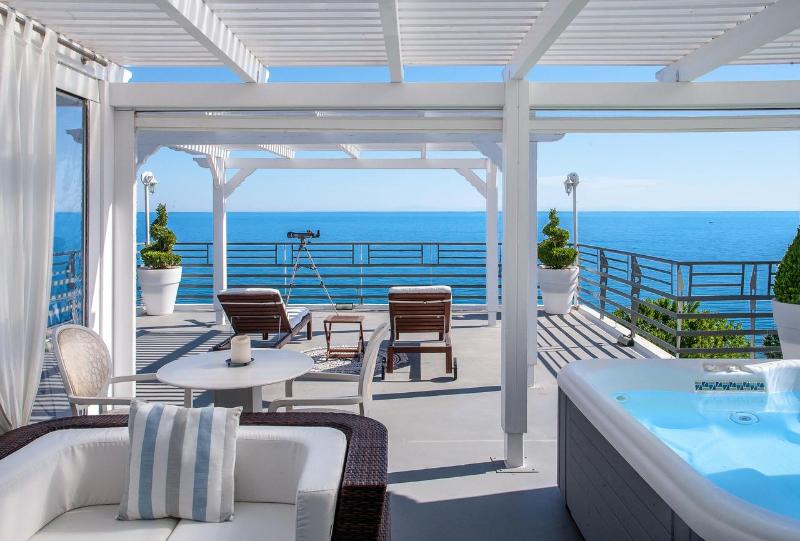 호텔 Panorama Suites & Spa   Adults Only
