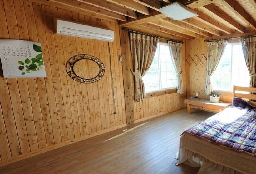 酒店 Jeju Sannaedeul Pension