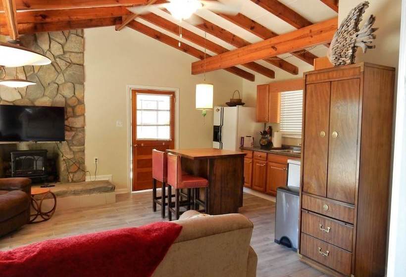 Casa Carroll