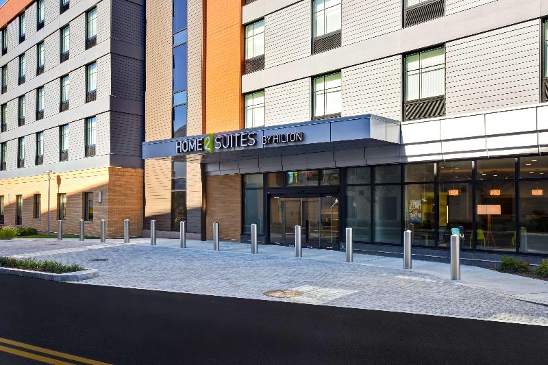 هتل Home2 Suites By Hilton Boston South Bay