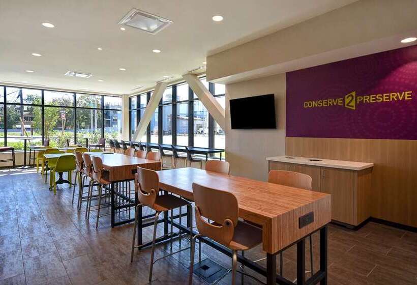 هتل Home2 Suites By Hilton Boston South Bay