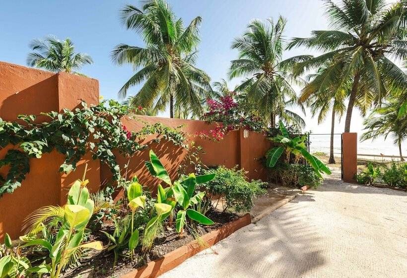 פנסיון Shanuo Beach Bungalows