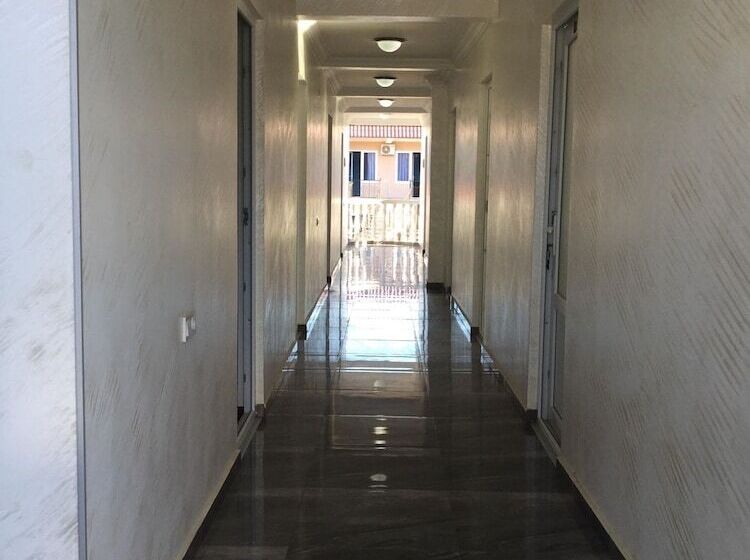 پانسیون Twins