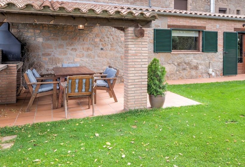 Rural Cottage In The Catalonian Prepyrenees