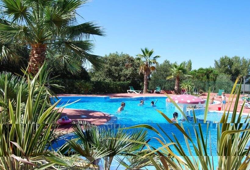 Cozy Cottage Near The Beach In Agde