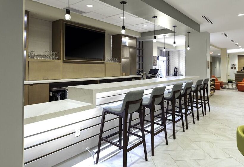 Even Hotels   Shenandoah   The Woodlands, An Ihg