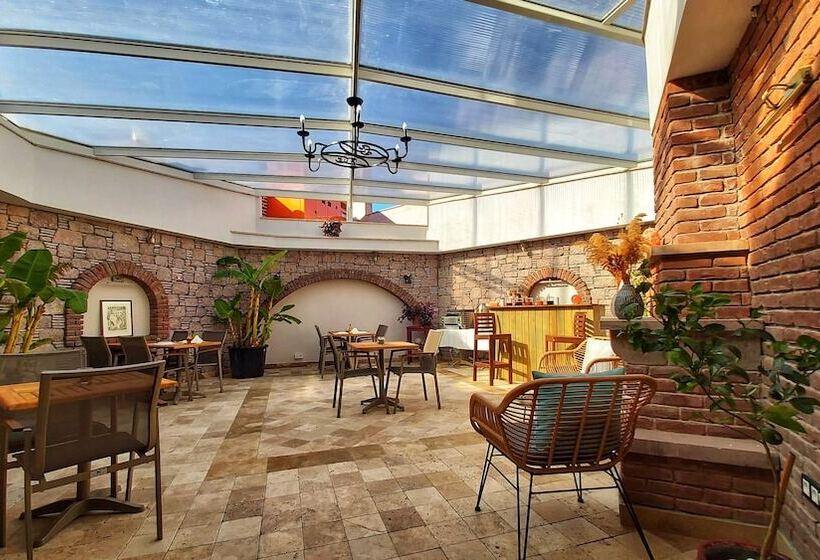 Sukha Cunda Otel