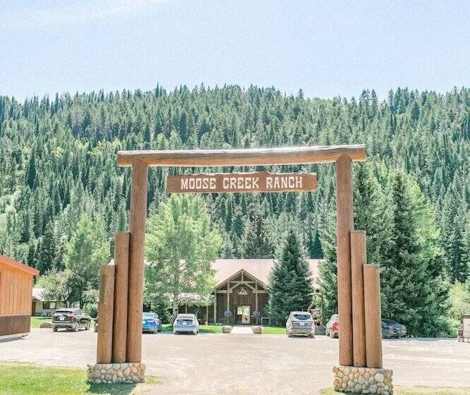 田舎風ホテル Moose Creek Ranch