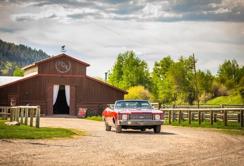 田舎風ホテル Moose Creek Ranch