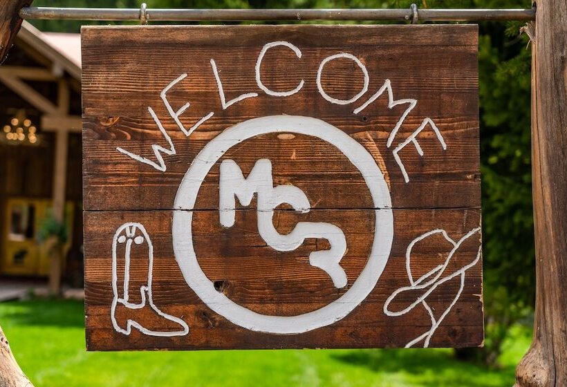 田舎風ホテル Moose Creek Ranch