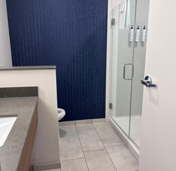 בית מלון כפרי Fairfield Inn & Suites By Marriott Oskaloosa