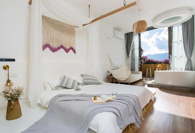 پانسیون Aishe Honeymoon Sea View Guesthouse