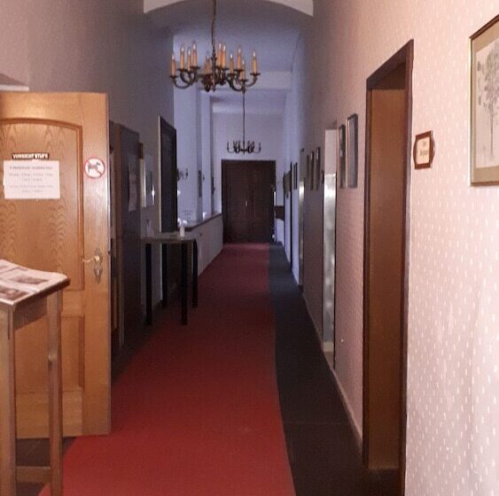 Prisma Hotel Burg Bollendorf