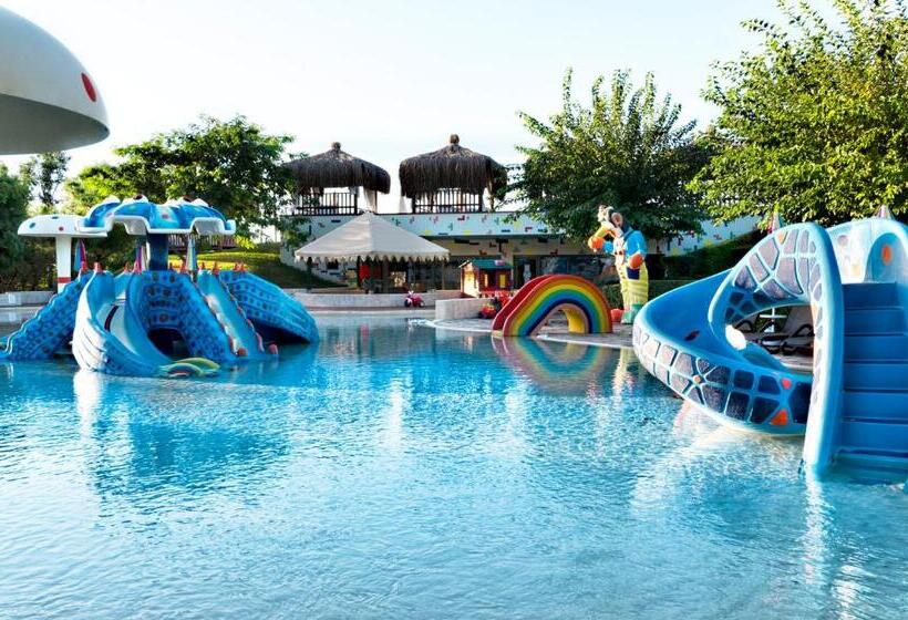 Gloria Verde Resort