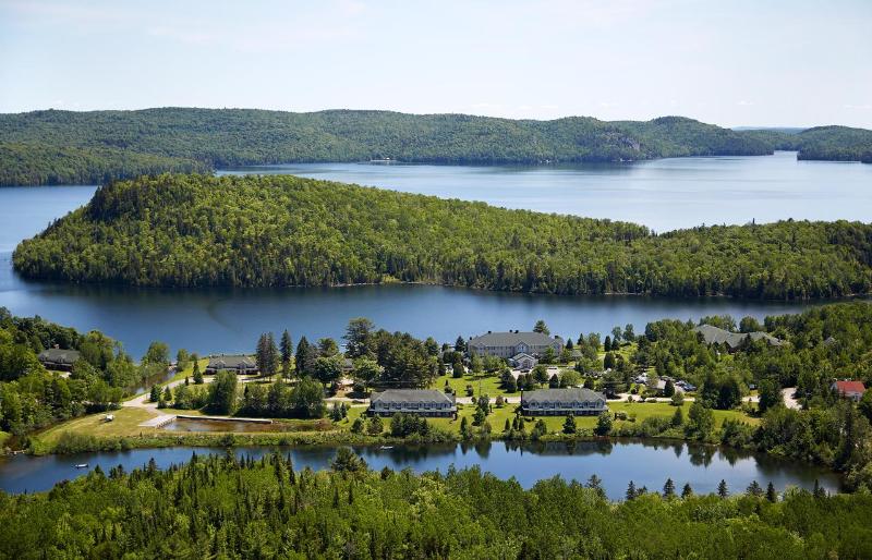 ホテル Auberge Du Lacal Eauclaire